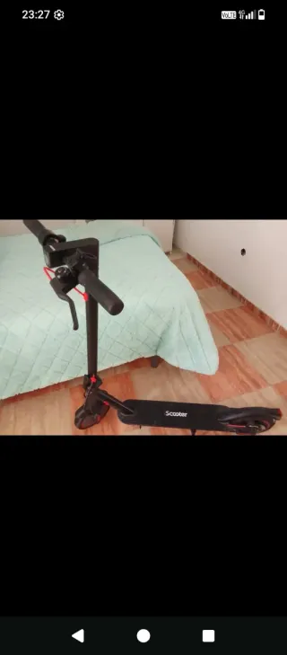 Patinete eléctrico plegable casi nuevo