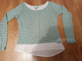 Jersey Bershka verde rayas M