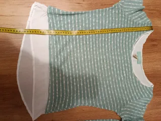 Jersey Bershka verde rayas M