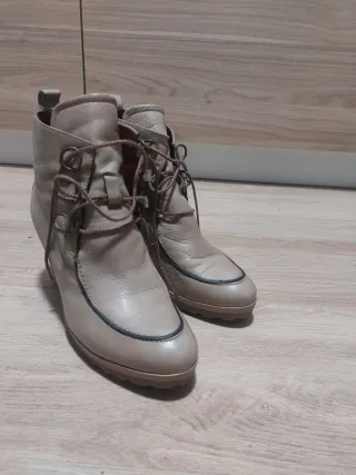 Botín Hispanitas Beige