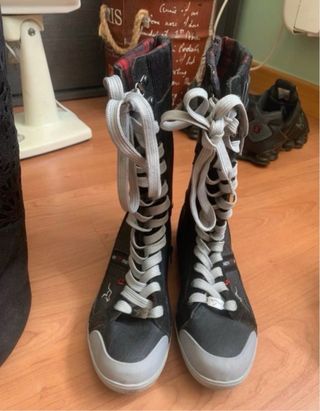 lote botines y zapatillas