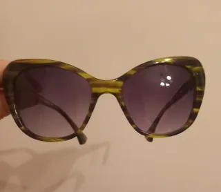 Occhiali da sole da donna