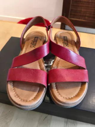 Sandalias Pikolinos Piel Roja Talla 38
