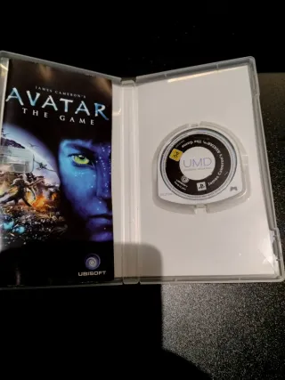 Jogo PSP Avatar: The Game Ubisoft + fifa 11