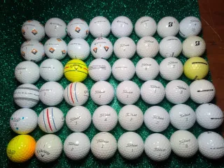 50 Bolas de Golf Premium