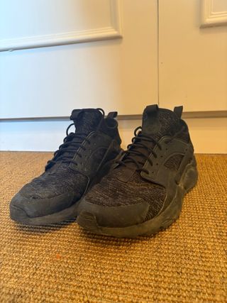Nike Huarache Negras talla 43