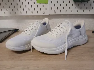 Skechers GoWalk Slip-Ins Mujer Blancas