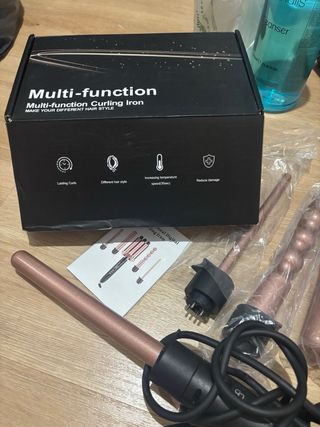 Rizador de pelo multifunción con accesorios