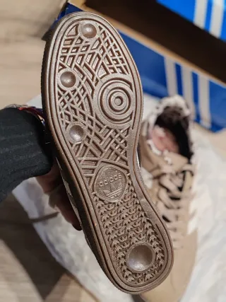 Scarpe Adidas Beige/Bianco