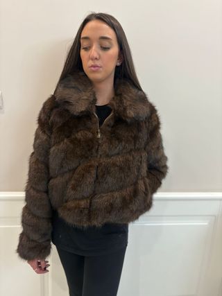 Pelliccia donna marrone con zip TG ML nuovo