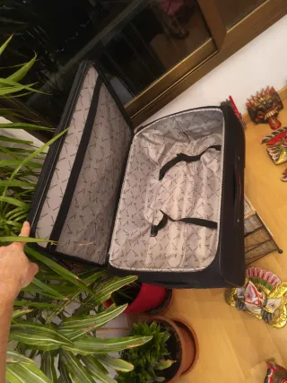 Maleta trolley grande L'Alpina negra