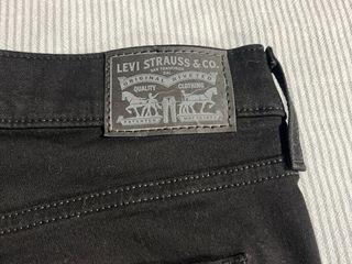 Levi's 312 Shaping Slim 31W / 30L