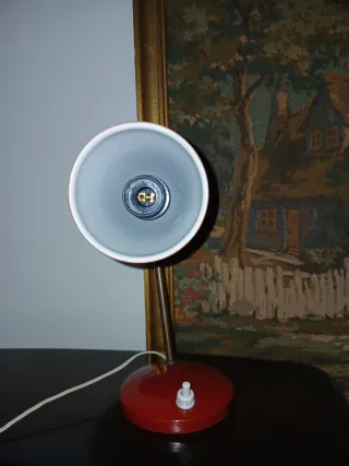 Lampada da tavolo rossa vintage anni 50