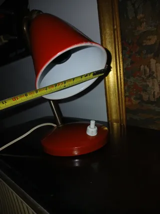 Lampada da tavolo rossa vintage anni 50