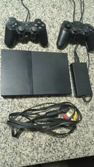 Consola PlayStation 2 Negra +2 Mandos+cables+juego