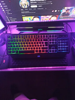 Teclado Mars Gaming RGB membrana