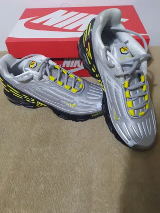 Nike Air Max Plus 3 Plata Amarillo