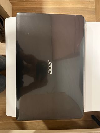 Portatile Acer Aspire E1-571