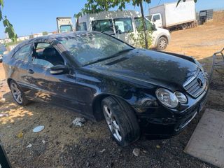 Mercedes-Benz Clase C 2006