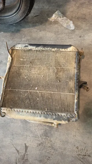 Radiador Nissan Trade 3000