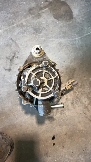 Alternador Nissan Trade 3000