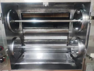 Asador de pollos profesional