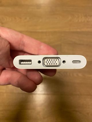 Adaptador USB-C a VGA Apple