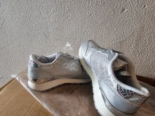 Deportivas altas plata y rosa