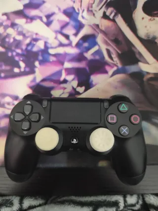 Controller PS4 (PlayStation 4) in buone condizioni