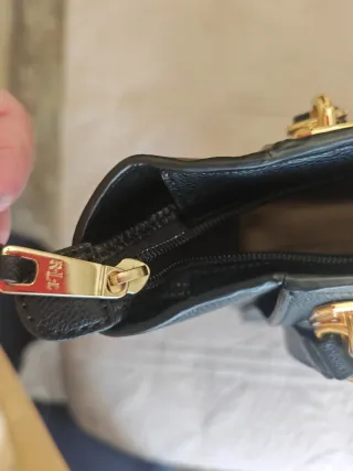 Bolso Tote Ralph Lauren Negro con Tachuelas Dorada