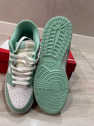 Nike Dunk Low Verde y Blanco