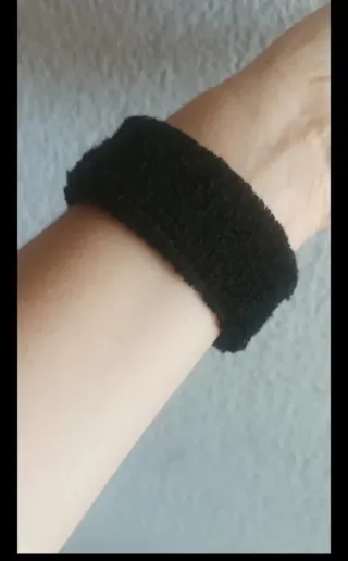 Muñequera NBA Europe Live negra NUEVO