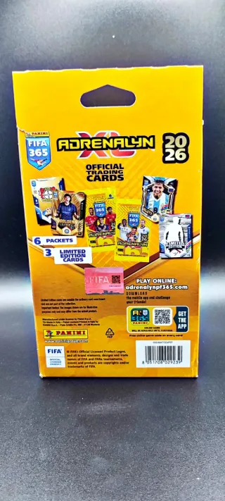 Collezione Panini FIFA 365 Adrenalyn 2026 Tin Box