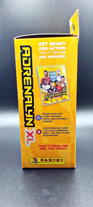 Collezione Panini FIFA 365 Adrenalyn 2026 Tin Box