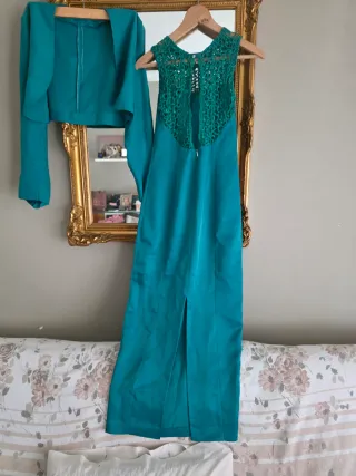 Seda Atelier T.S. Vestido y Chaqueta