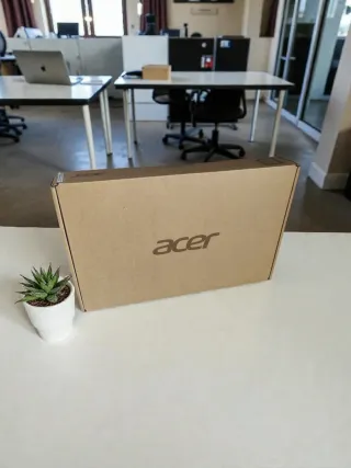 Portátil Acer nuevo