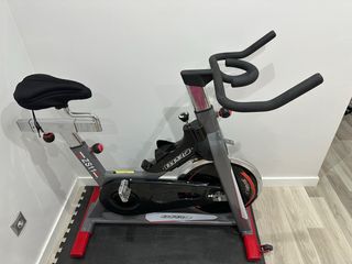 Bicicleta Spinning B-Pro ZS11