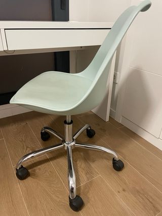 Silla escritorio regulable con ruedas
