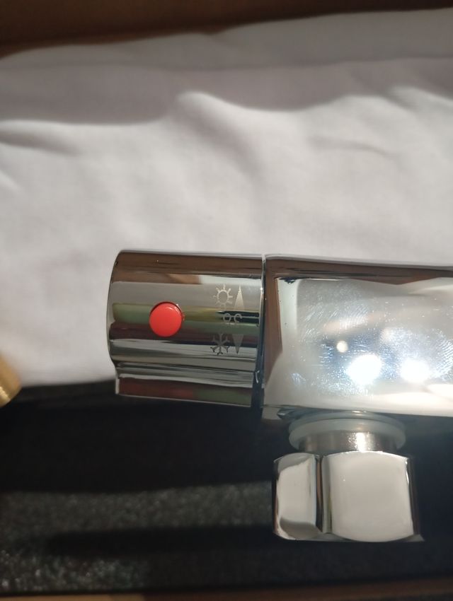 Miscelatore termostatico per doccia