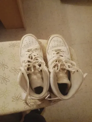 Nike Air Force 1 High Blancas