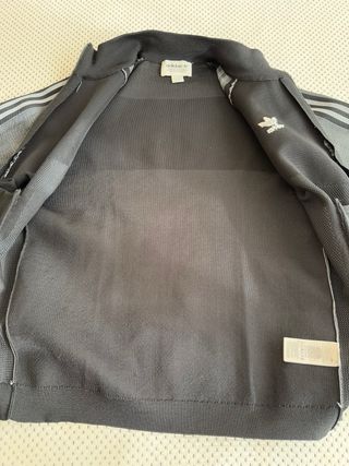 Chaqueta Adidas Gris y Negra