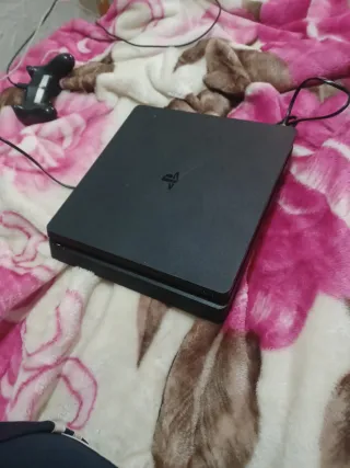 PS4 (PlayStation 4) Negra