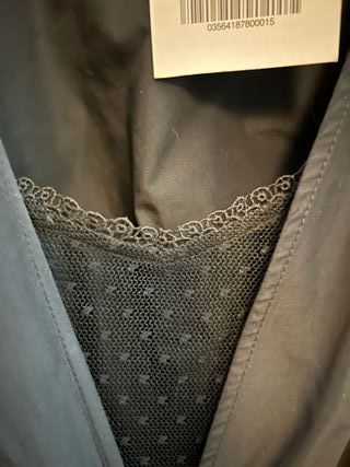 Blusa Zara Negra Talla XS con Lazo