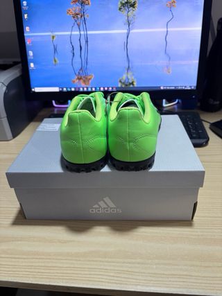 Botas De Fútbol Multitacos Adidas Infantiles