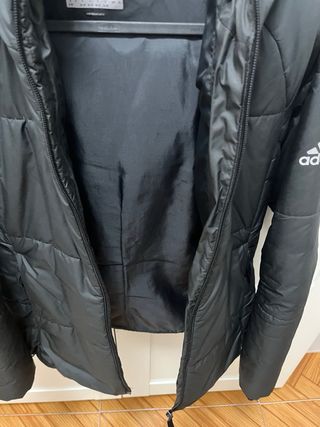 Chaqueta Adidas Negra con Capucha