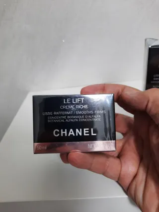 Chanel Le Lift Creme Riche & Le Lift Serum