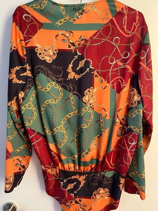 Body Zara Estampado Cadenas