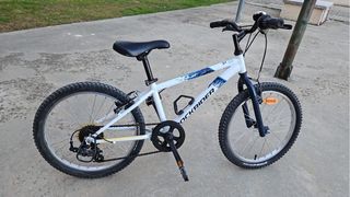 Bicicleta infantil como nueva