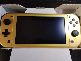 Nintendo Switch Lite Edición Hyrule + Mando Dragón
