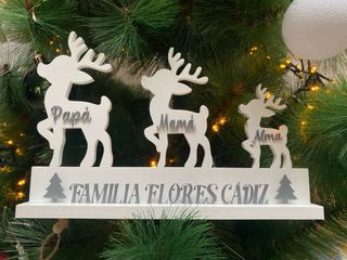 Adorno Navideño Familia Renos Juan Yolanda